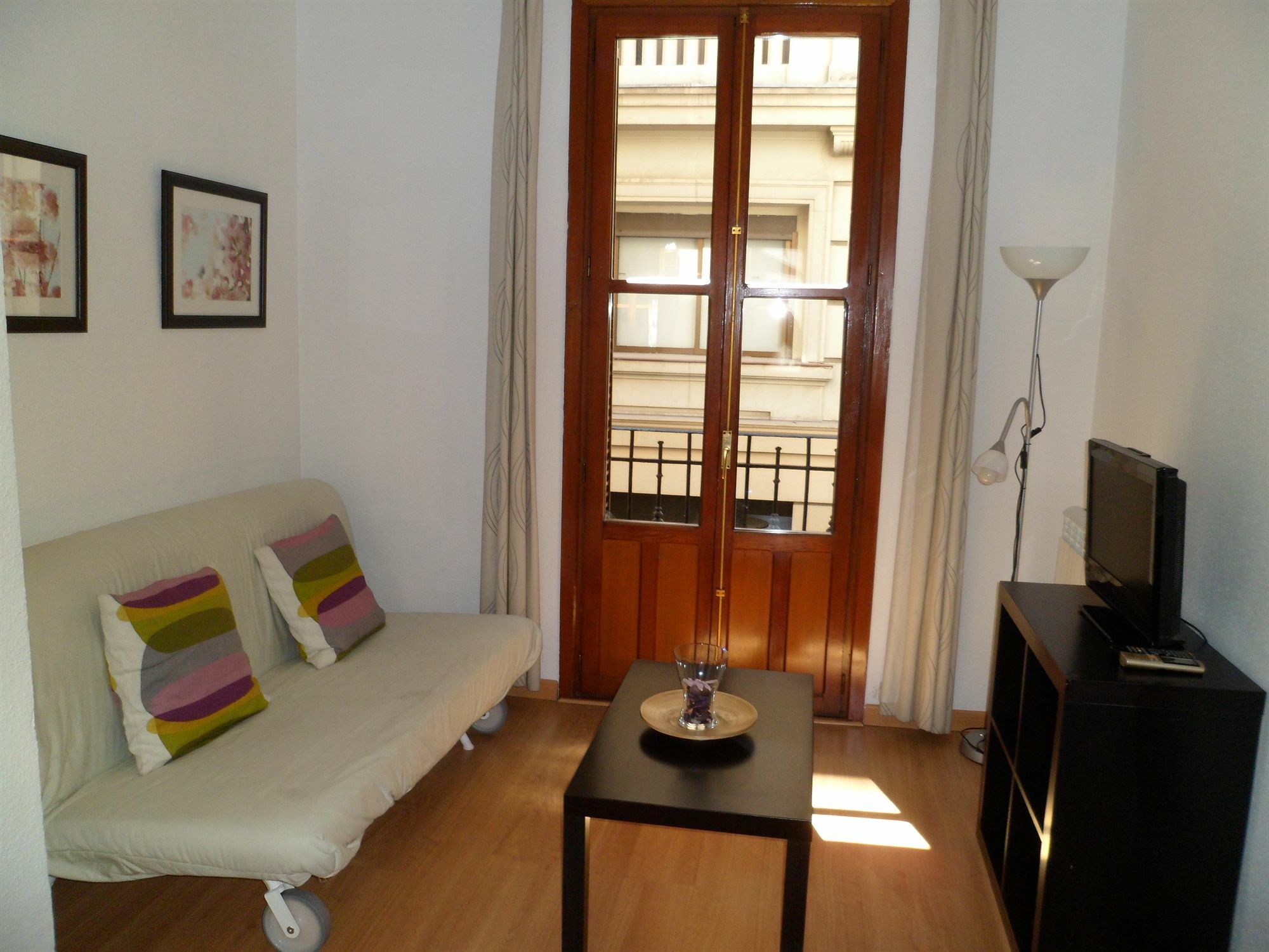 Room Canalejas Madrid Exteriör bild